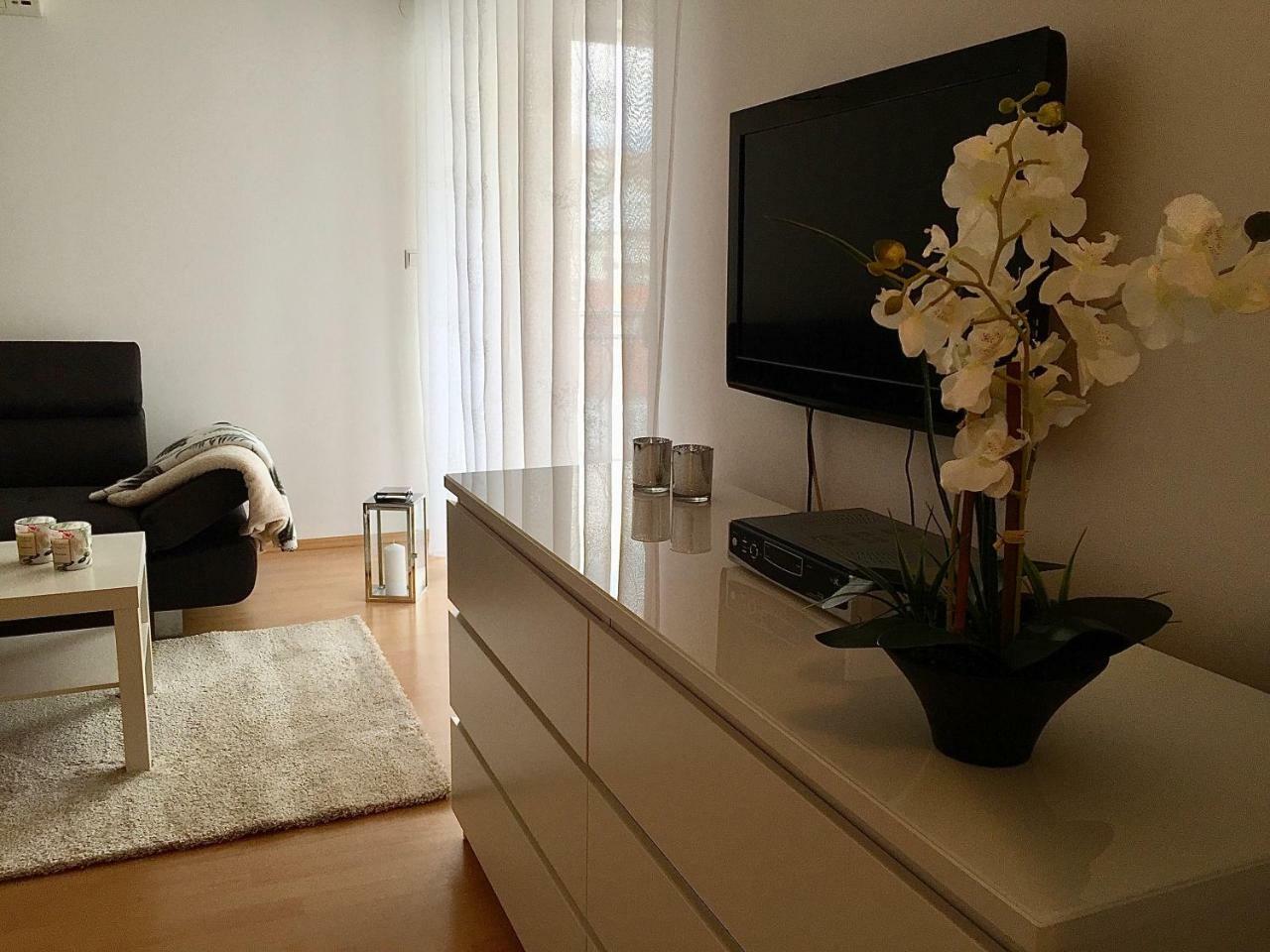 Apartment Marina Novi ノヴィ・ヴィノドロスキー エクステリア 写真